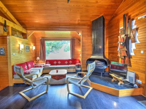 Chalet indépendant avec navettes gratuites, parking et cuisine équipée - FR-1-524-17
